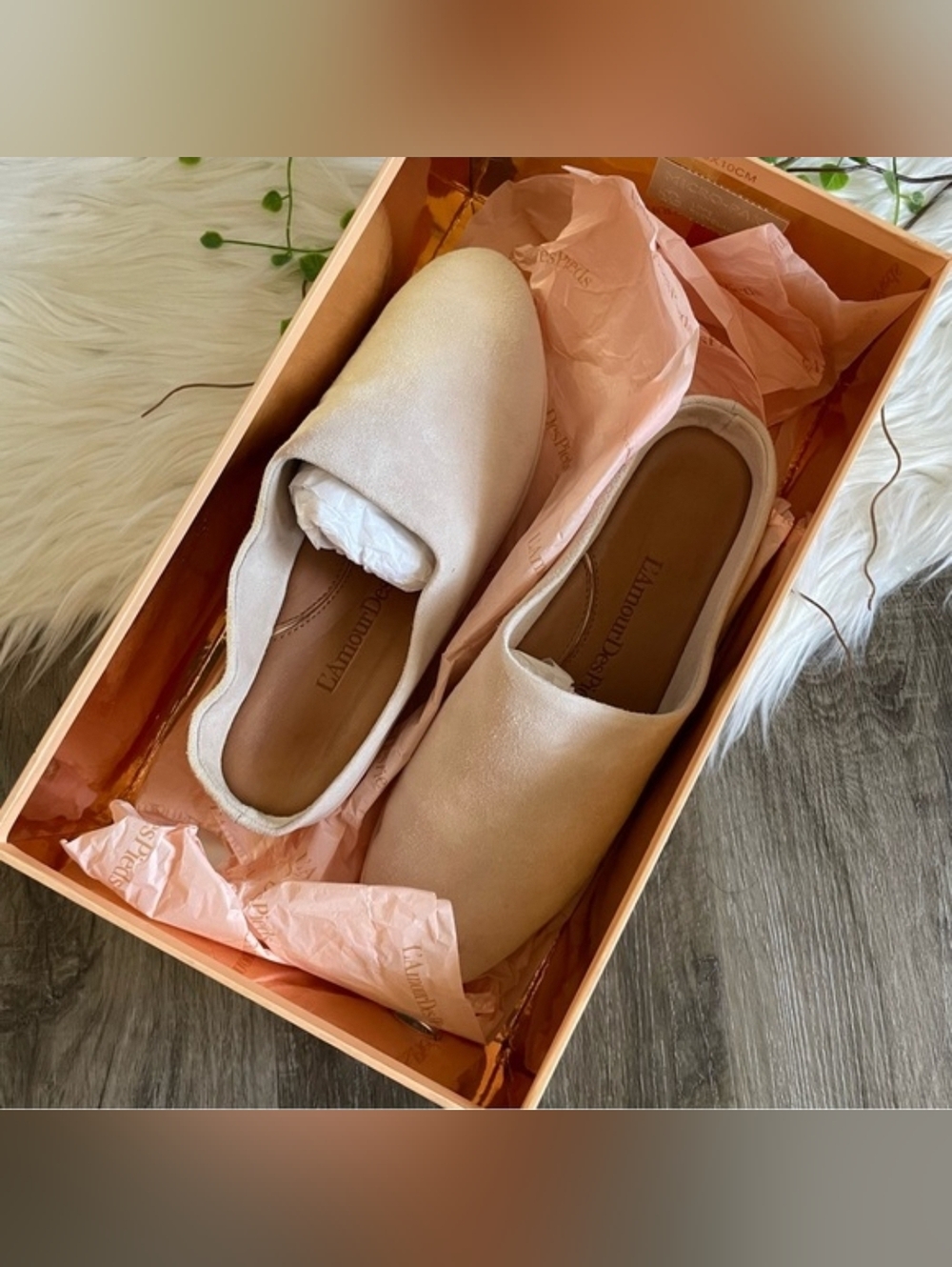 NEW | L'Amour Des Pieds | Taupe Bingwen Suede Mule - Picture 13 of 13